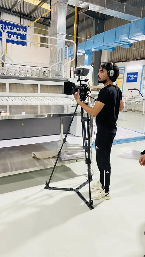 Behind the scenes: Tracking the line