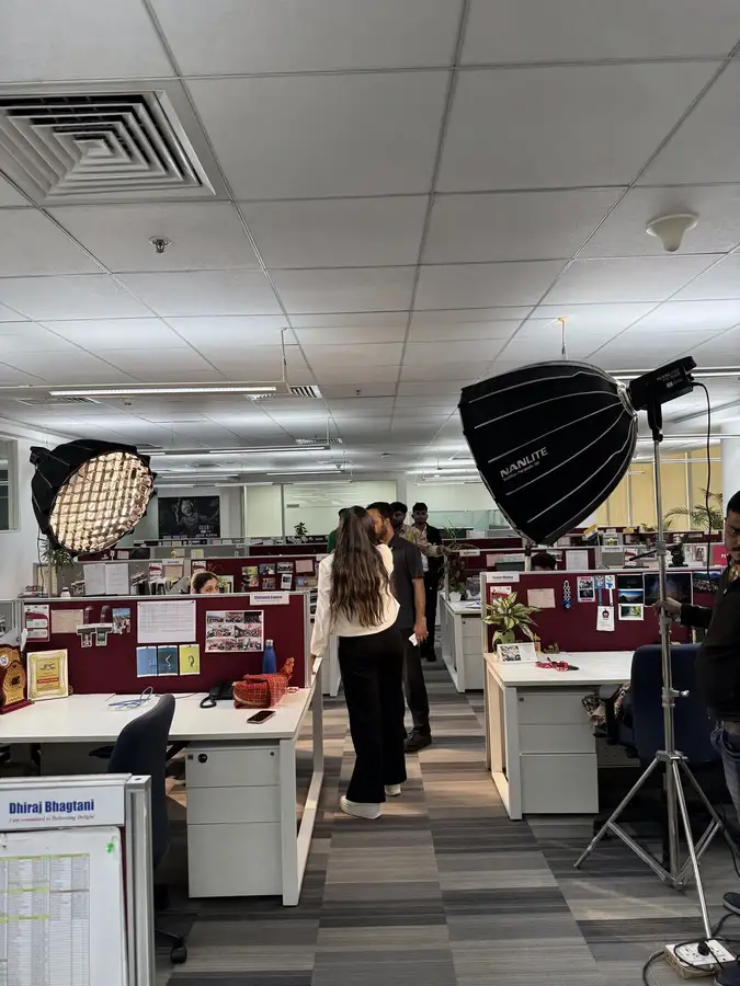 Behind the scenes: Two lights, one corridor