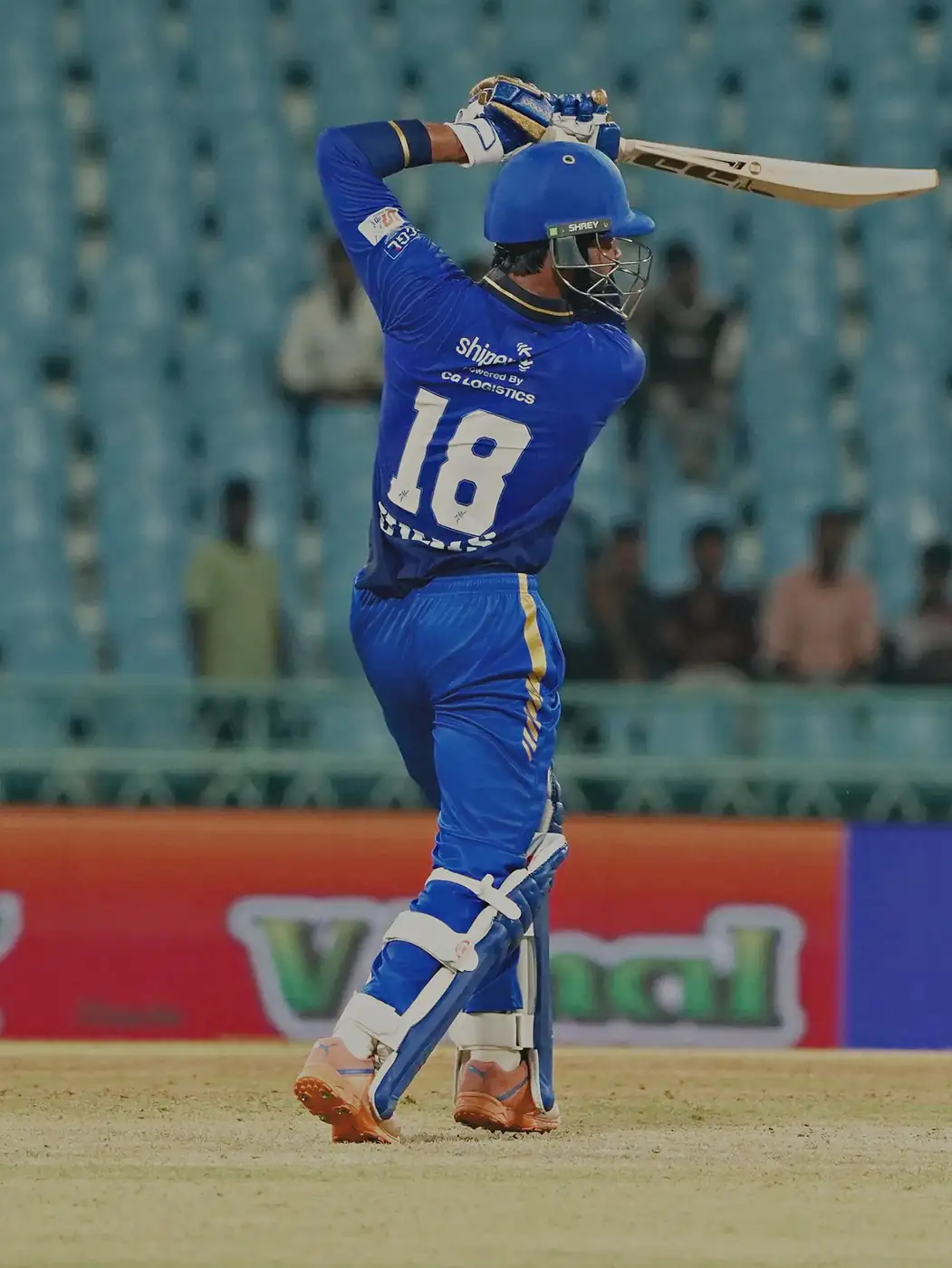High elbow · Kanpur vs Meerut